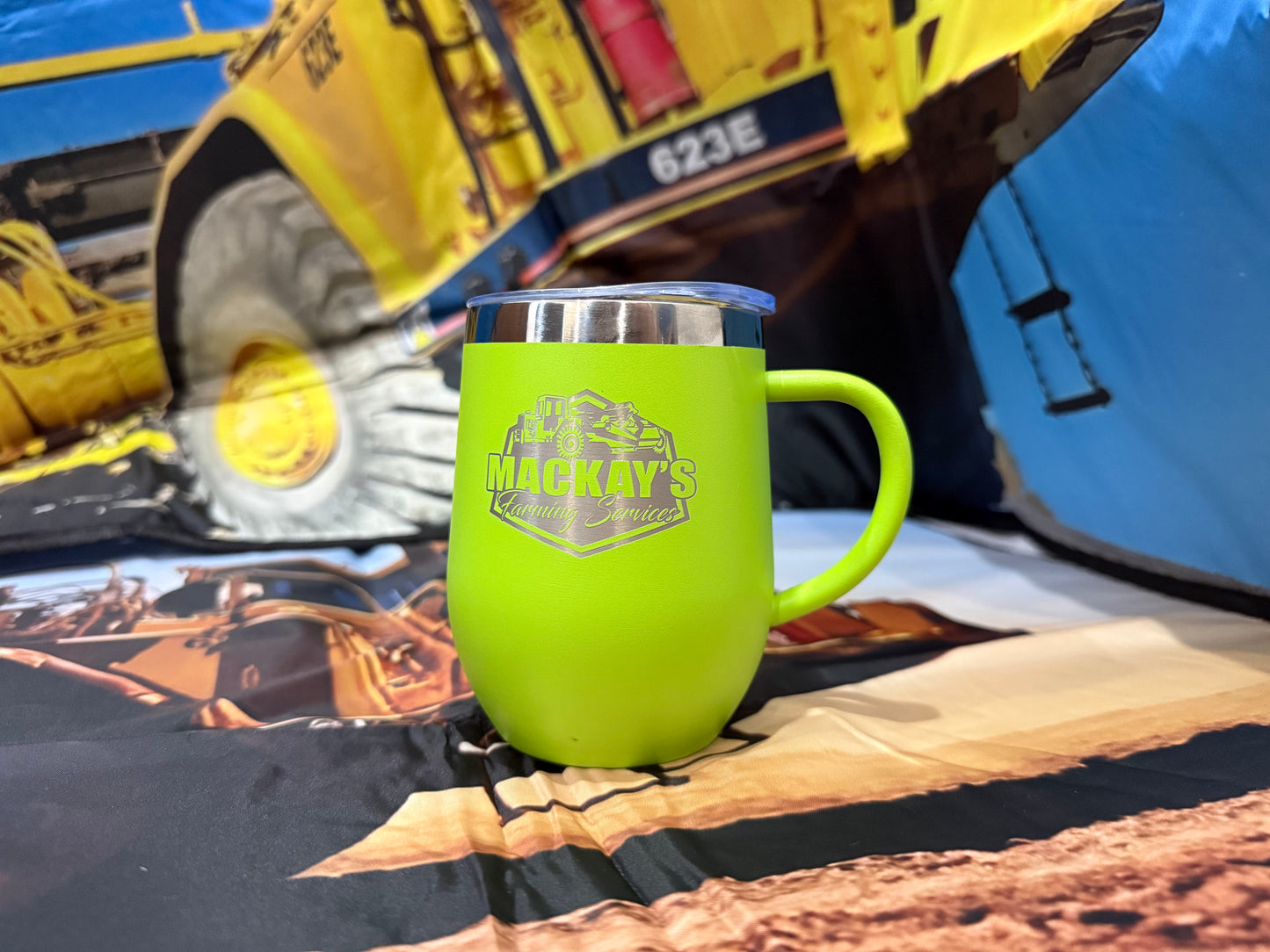 Stainless tumbler with handle (green)